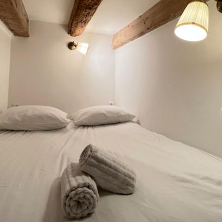 Apartament Le Nid Douillet - Vieux Port Marsylia Zewnętrze zdjęcie
